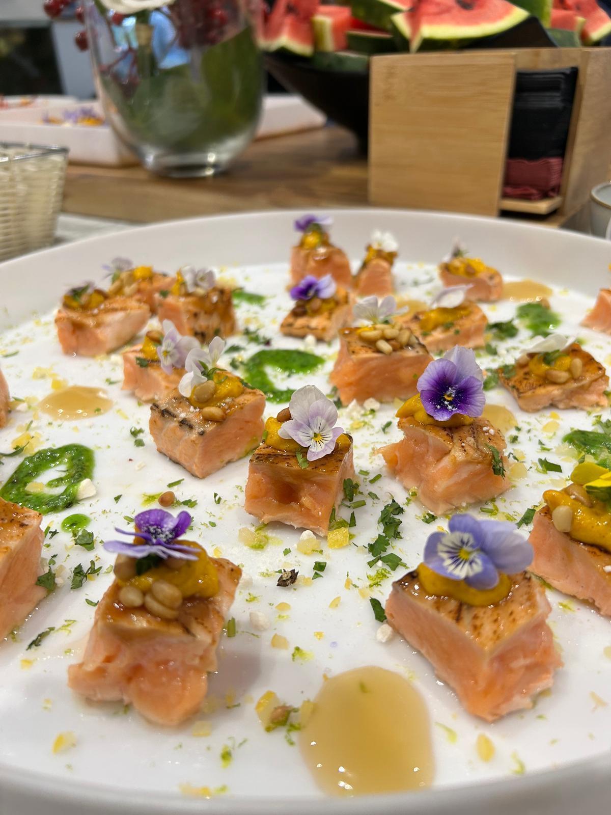 Buffet, cocktail, repas d'affaires : votre soir&eacute;e pro sur-mesure avec Cerkadia Events et son traiteur &eacute;v&eacute;nementiel