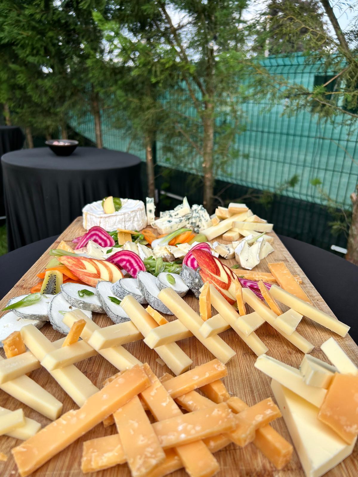 Comment organiser un afterwork d&rsquo;entreprise r&eacute;ussi : conseils & solutions cl&eacute;s en main